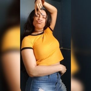 Meet your Posher, Aja